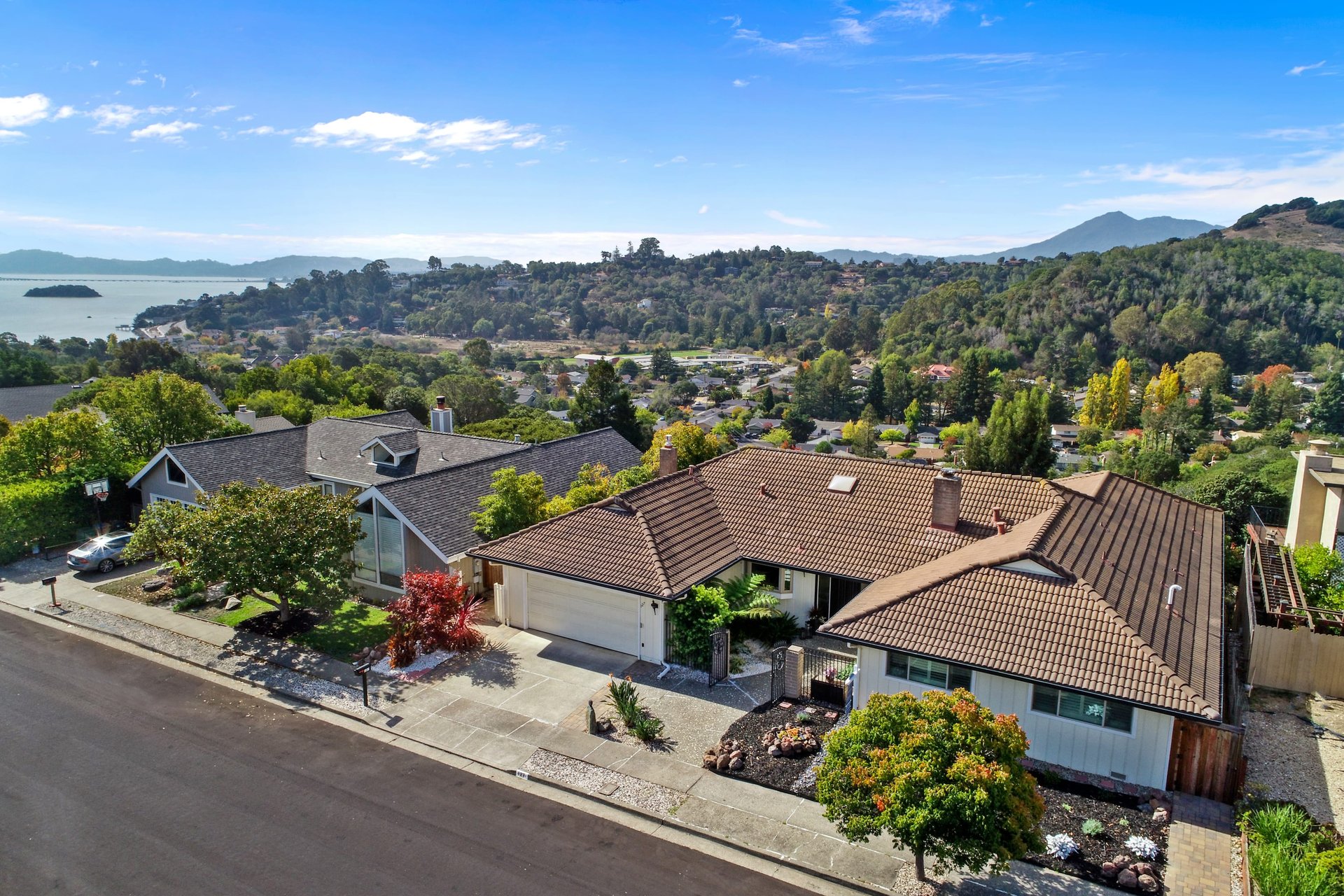 127 Fernwood Drive