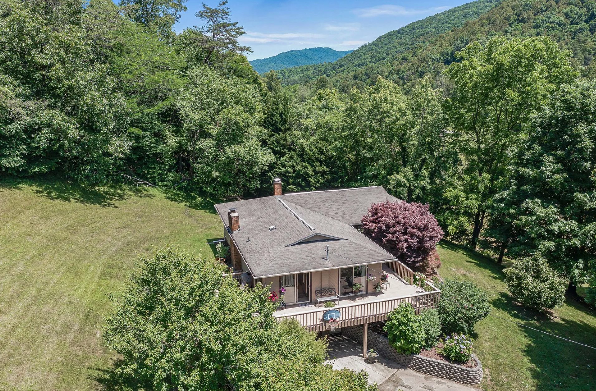 Success Story: We helped our clients find their dream home in Asheville!